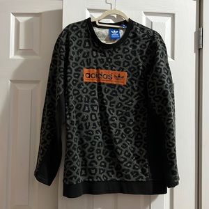 Adidas crewneck cheetah print